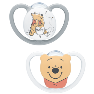 NUK Disney Winnie the Pooh Space Πιπίλα Σιλικόνης Χωρίς Κρίκο 18-36 μηνών (10.571.230)